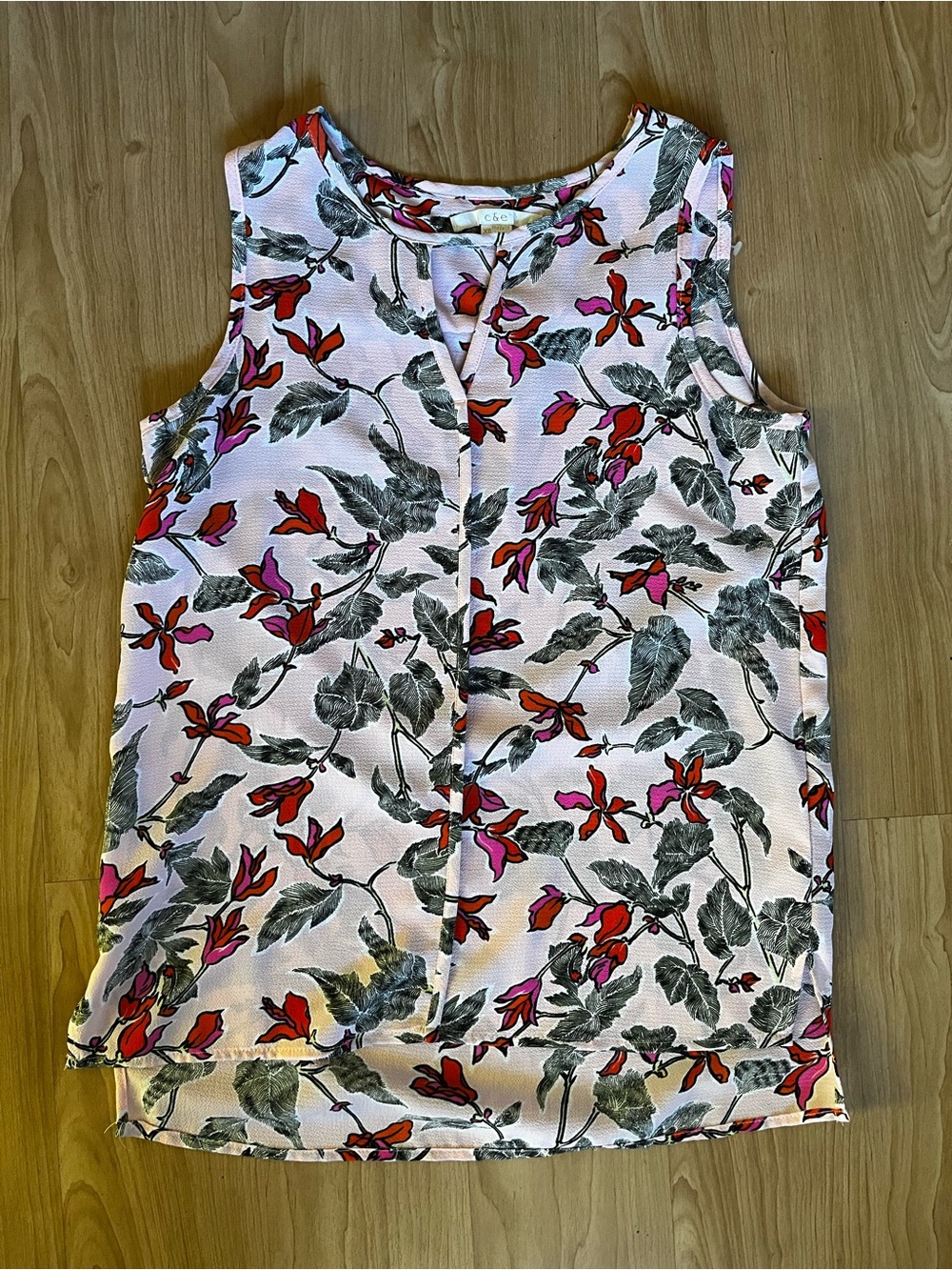 Floral Sleeveless V-Neck office wear formal business casual blouse